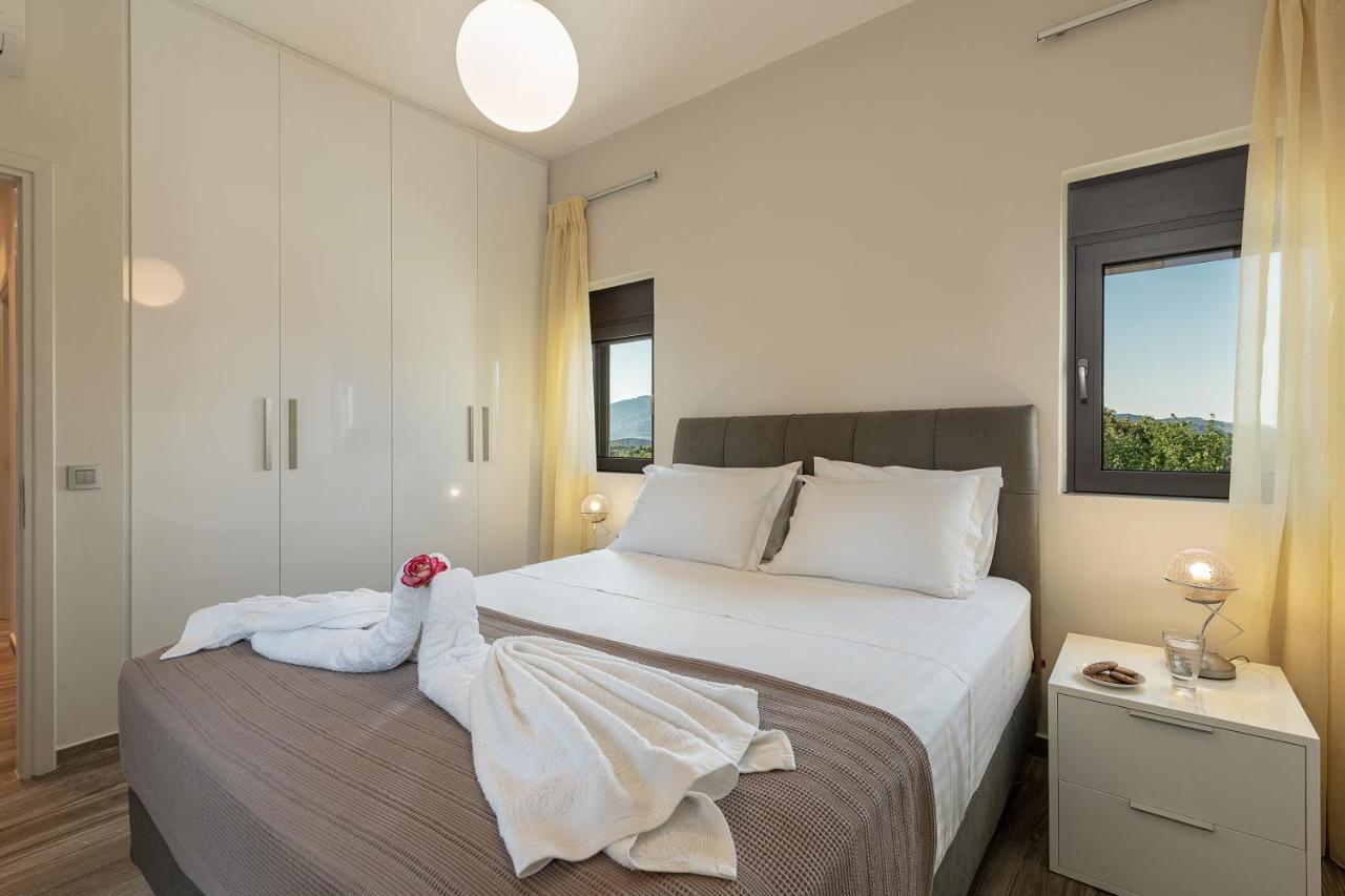 Villa Enny, 3 Bd With Private Heated Pool Agia  Exteriör bild